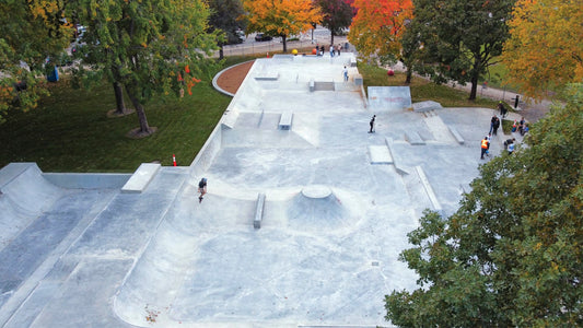 Parc Ahuntsic Skatepark