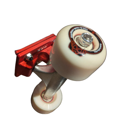 Revolution 514 Complete Skateboard Akira Silver Foil 5 years 53mm 87a - 7.5"