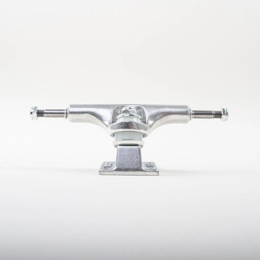 ACE Trucks 11 - Poli